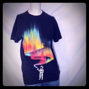 Into the AM | t-shirt |astronaut | rainbow | SM